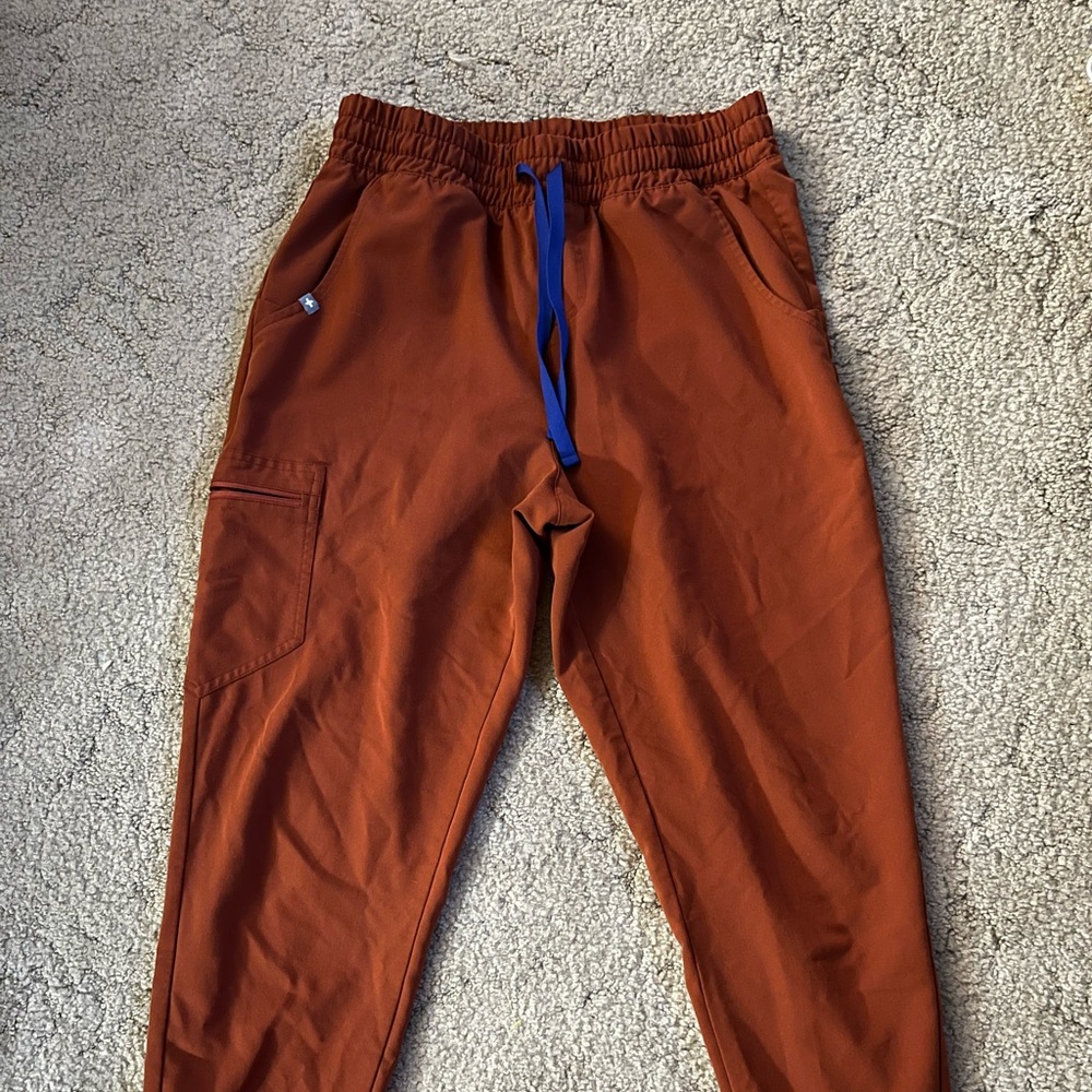 Figs high waisted OG Zamora medium petite Auburn